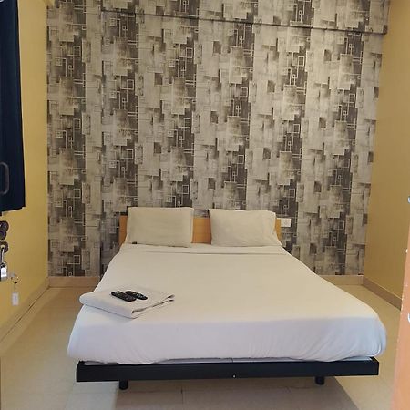 Hotel Pallavi Grand บังกาลอร์ ภายนอก รูปภาพ